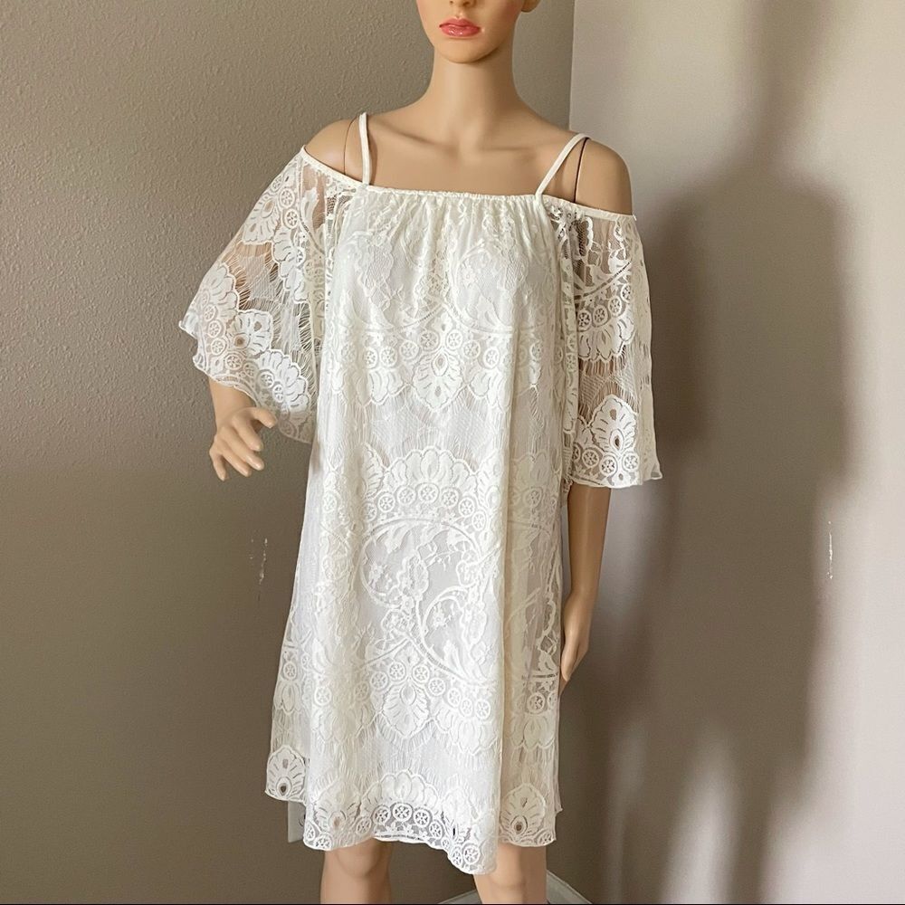 NWT J Gee Ivory Lace BoHo Off The Shoulder Dress Lined Size Small